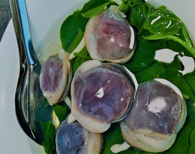 Ngán nấu canh. Ảnh: Dân Việt