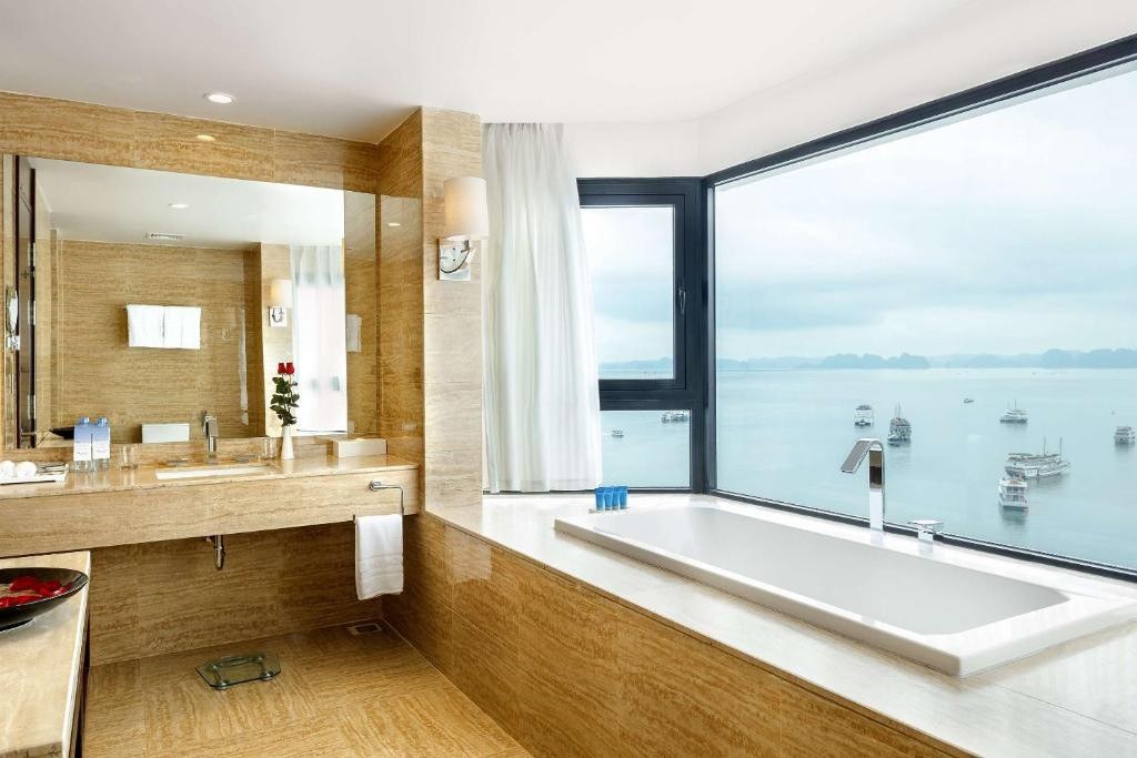 Wyndham Legend Hạ Long ivivu 4