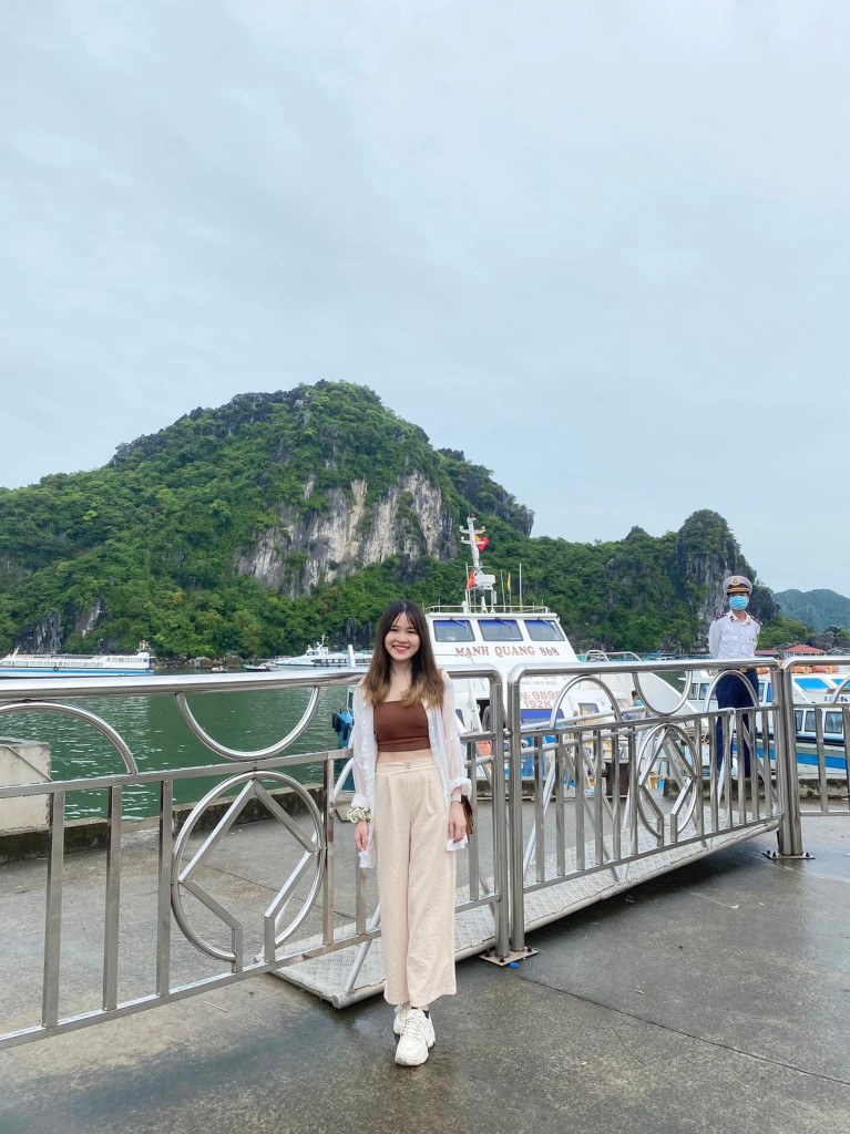 Cảng Cái Rồng. Ảnh: Fb Vương Tình.