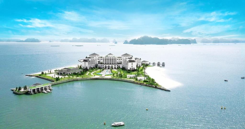Vinpearl Resort & Spa Hạ Long