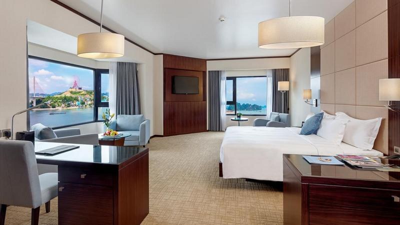 Wyndham-Legend-Ha-Long-ivivu-13