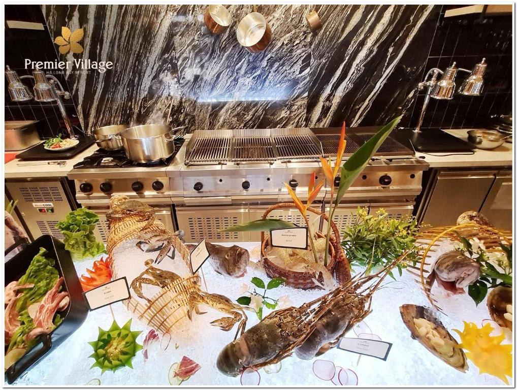 Ẩm thực bên trong nhà hàng