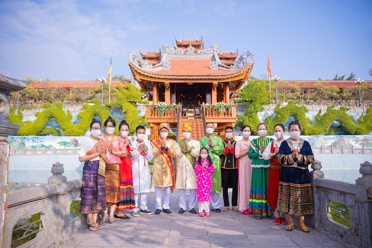 Chùa Ba Vàng - Điểm du lịch tâm linh hàng đầu tại Quảng Ninh 15